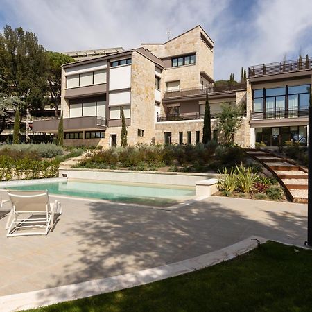 Exclusive Perugia Getaway - Apartments With Shared Pool & Parking Екстер'єр фото