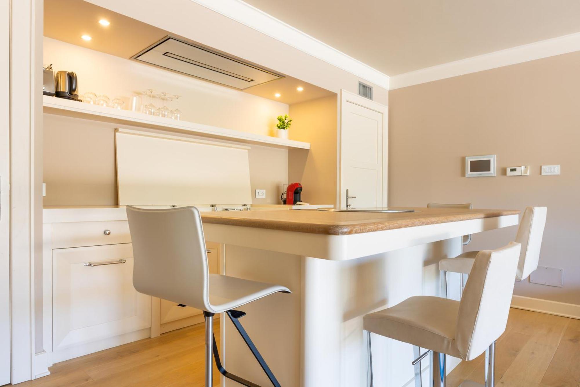 Exclusive Perugia Getaway - Apartments With Shared Pool & Parking Екстер'єр фото