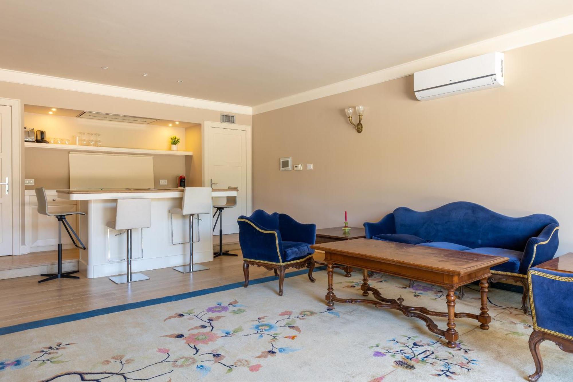 Exclusive Perugia Getaway - Apartments With Shared Pool & Parking Екстер'єр фото