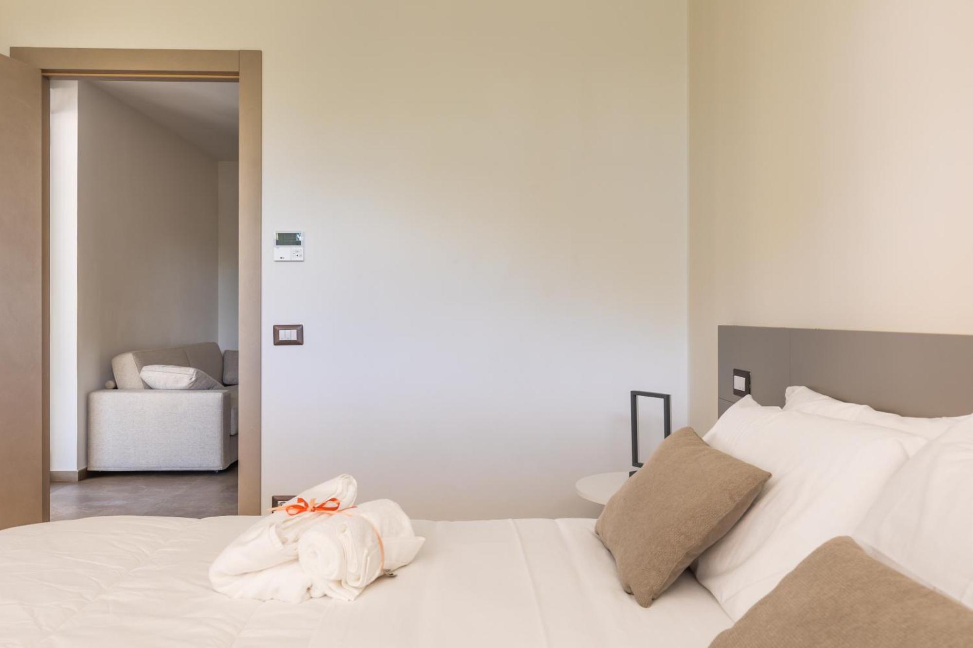 Exclusive Perugia Getaway - Apartments With Shared Pool & Parking Екстер'єр фото