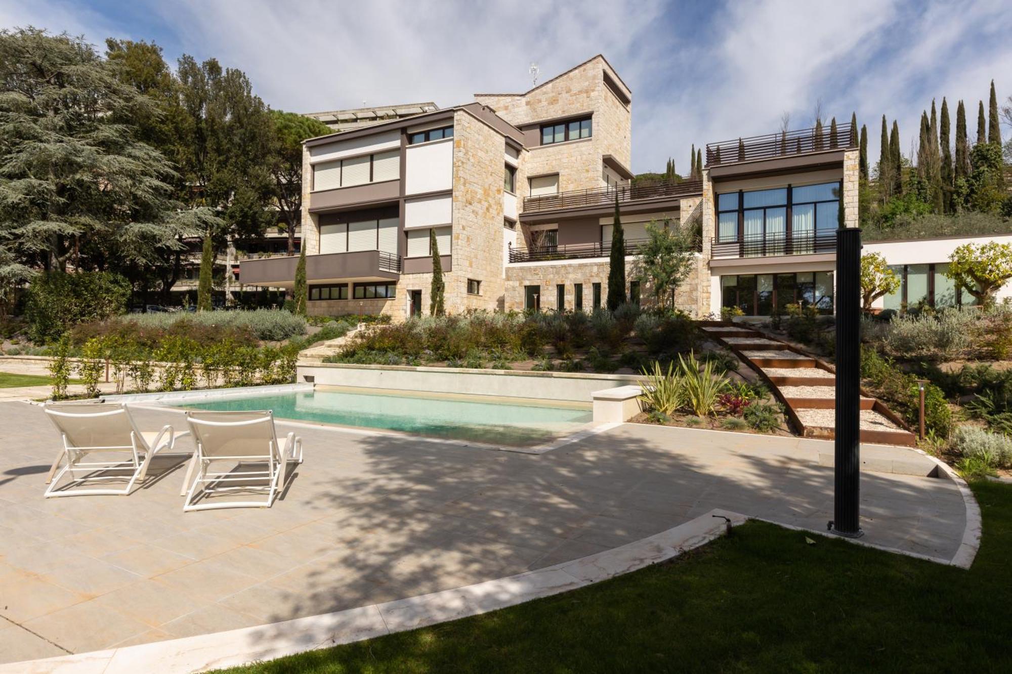 Exclusive Perugia Getaway - Apartments With Shared Pool & Parking Екстер'єр фото